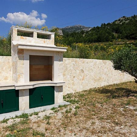 Holiday Homes Oliva Бол Екстериор снимка