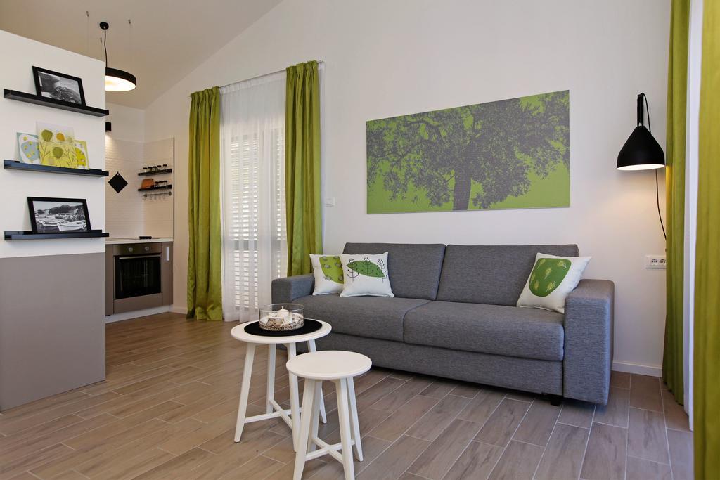 Holiday Homes Oliva Бол Стая снимка