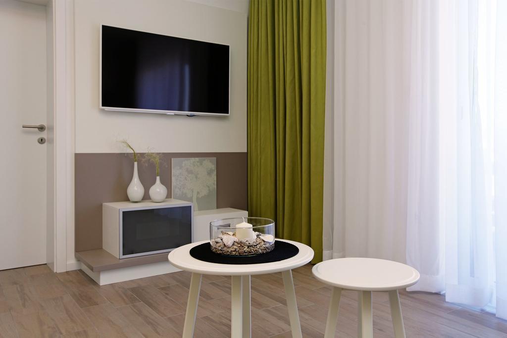 Holiday Homes Oliva Бол Стая снимка